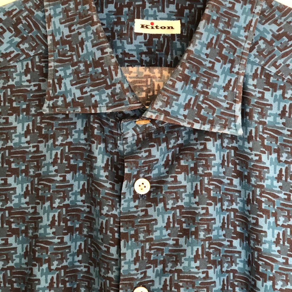 Kiton 18/45 NAVY BLUE BRAND NEW NEVER BEEN WORN